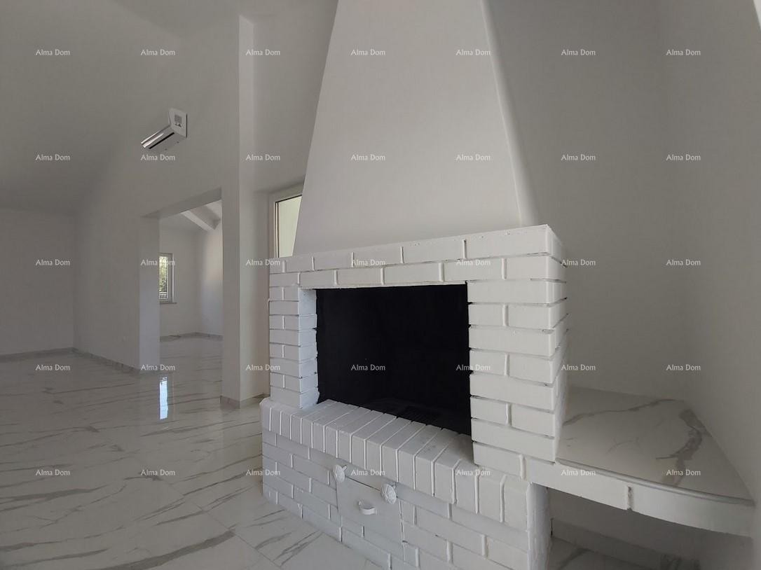 УМАГ – Дом с бассейном и тремя отдельными апартаментами 28