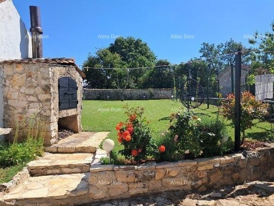 Višnjan, kuća 252 m2 1