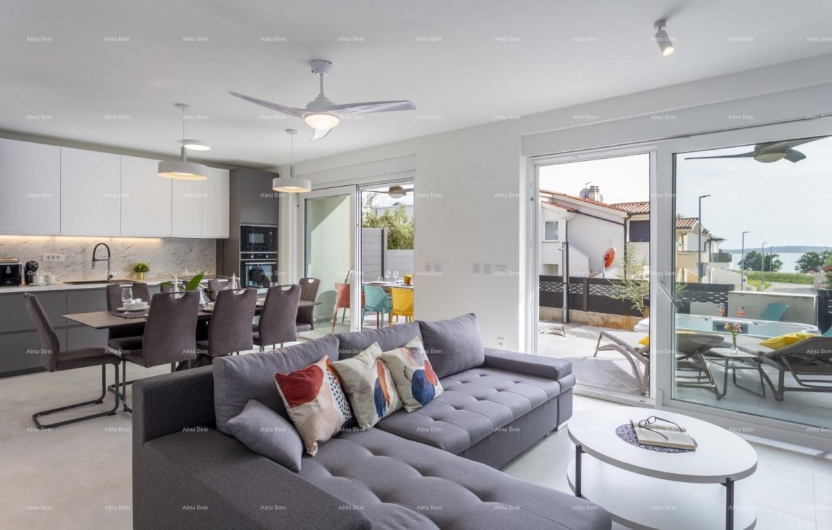 Casa moderna a Medulin, 800 m dal centro e 150 m dal mare – ideale per famiglie o come investimento! 1