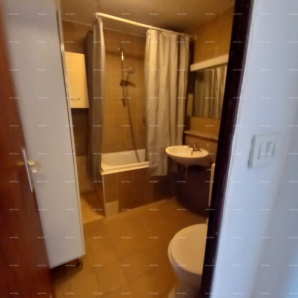 In vendita appartamento a Pola – 68 m² 18