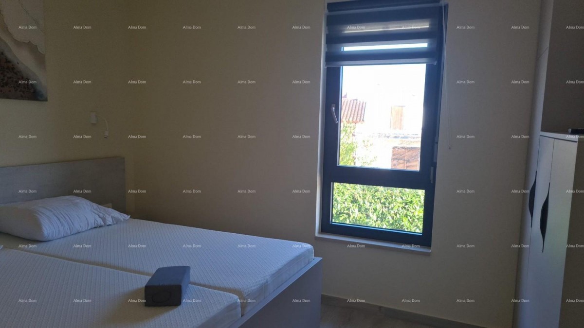 Modern apartment in block F, with two parking spaces and storage, near Umag! F2 17
