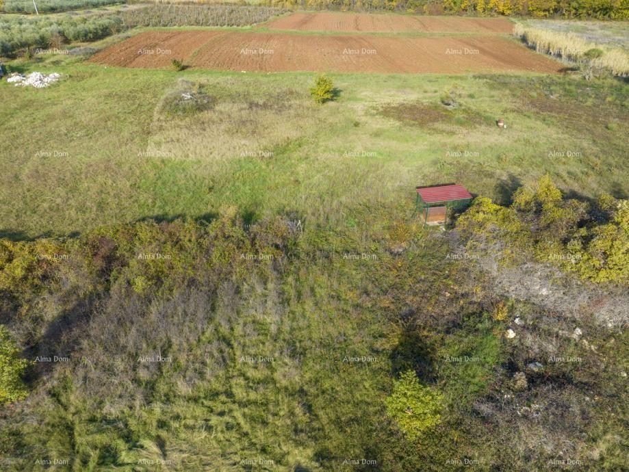 Poreč – 4 gradbene parcele (800–900 m²) na mirni lokaciji 2