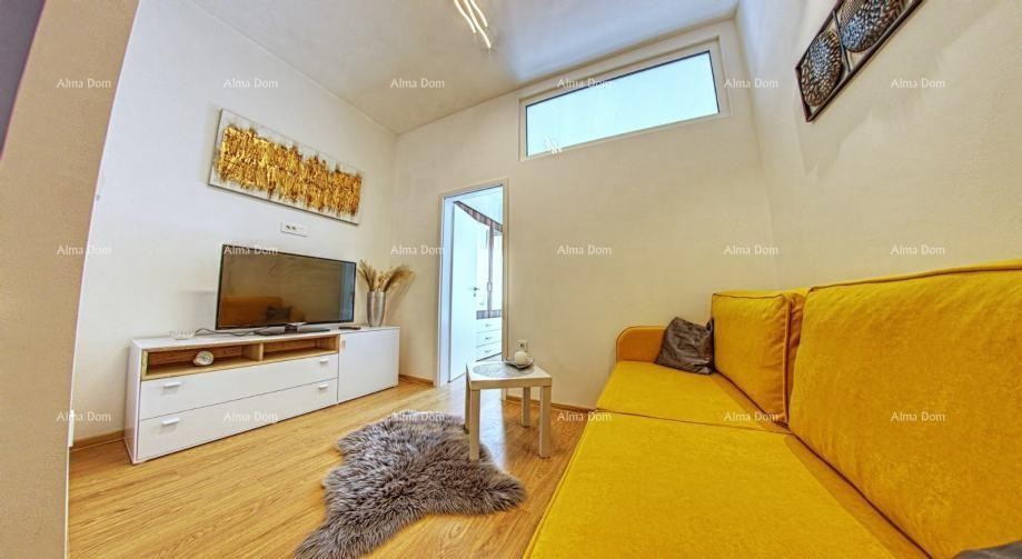 Pula, appartamento con 2 camere nel centro, 31 m² + terrazza e giardino 2