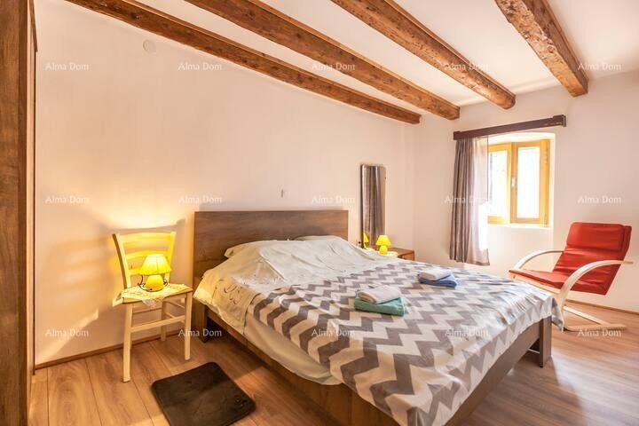 Продажа - Прекрасный, отремонтированный дом в центре Истрии, Марчана! 5