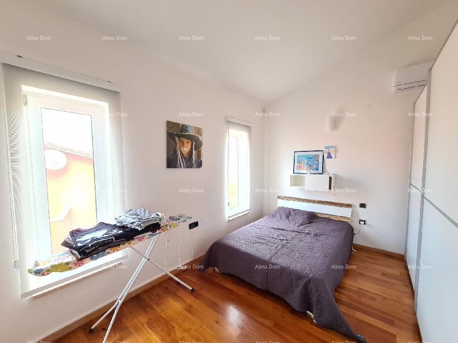 Баньоле, новая, современная отдельно стоящая вилла. 9