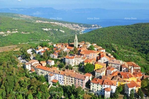 LABIN – TROSOBNI STAN S VRTOM V CENTRU MESTA – 57 m² 14