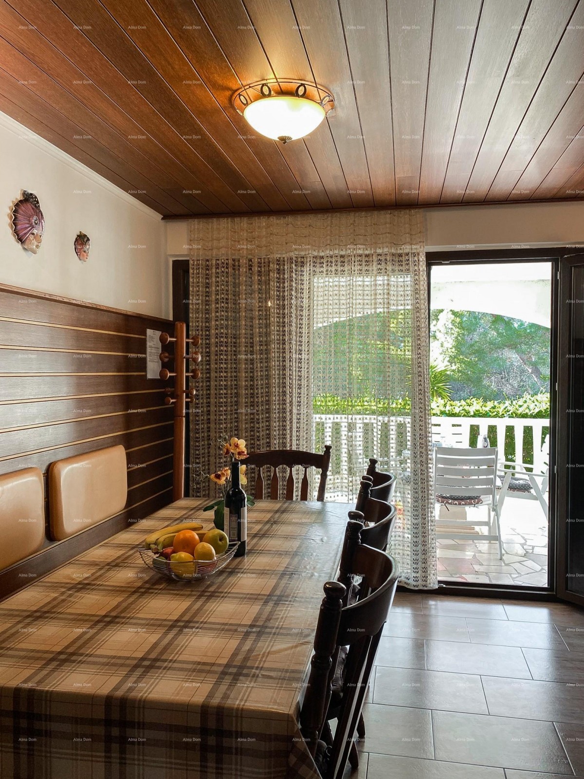 Beautiful villa with 6 apartments for sale in one of the best locations in Supetar, island of Brač! 22