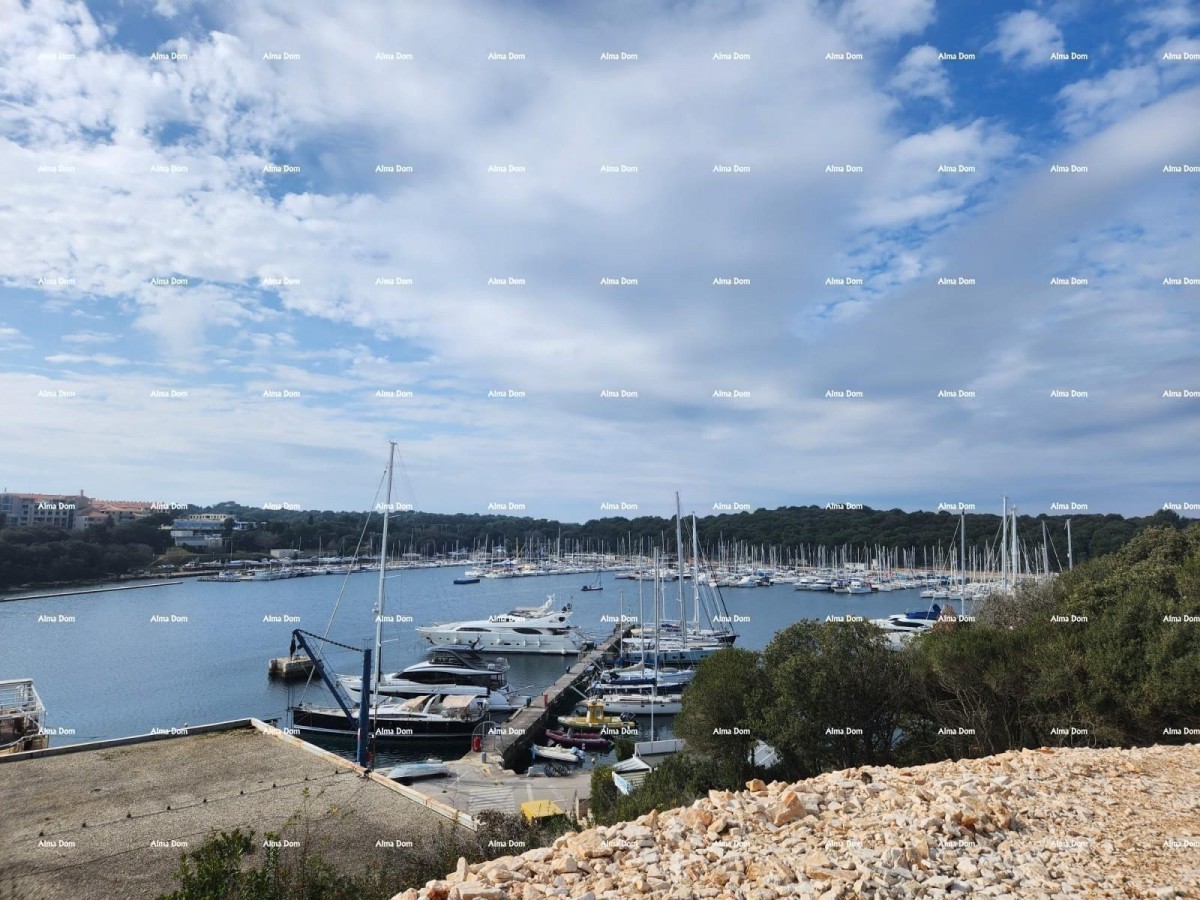 Prodaja modernih stanova u eksluzivnoj zgradi sa pogledom na marinu, Pula!C11 14
