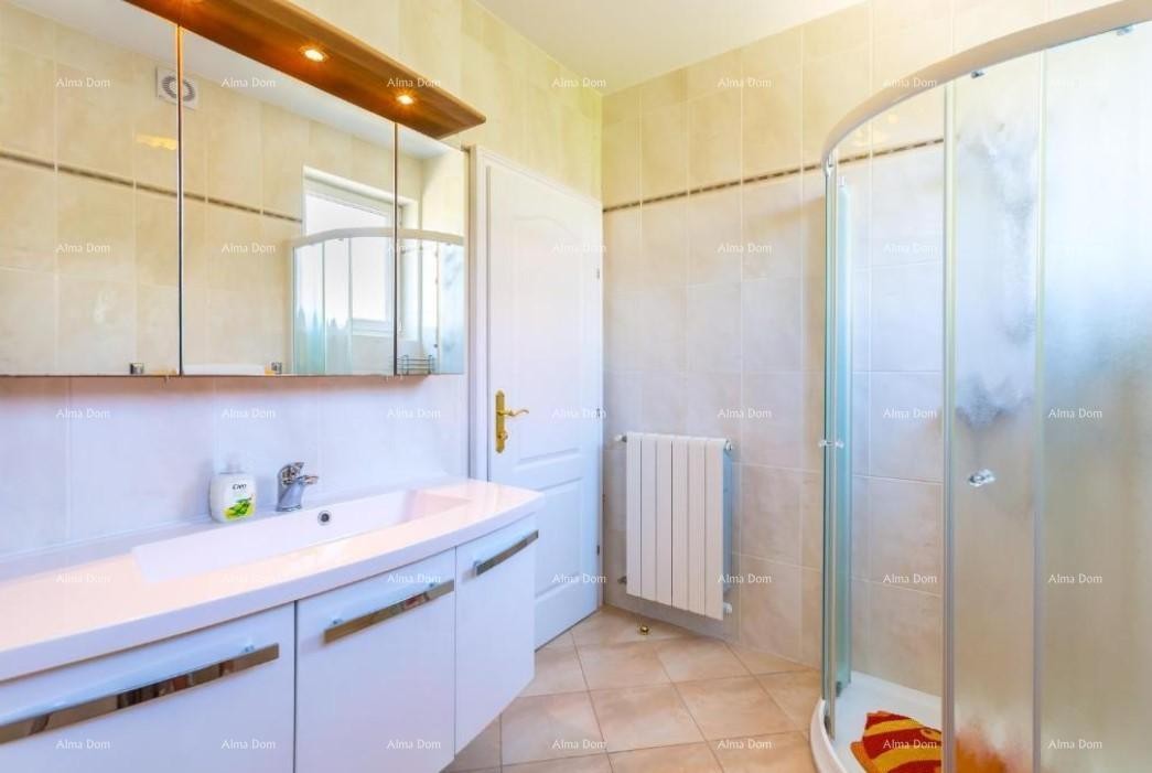 Casa con appartamenti e piscina a Premantura – vista mare! 4