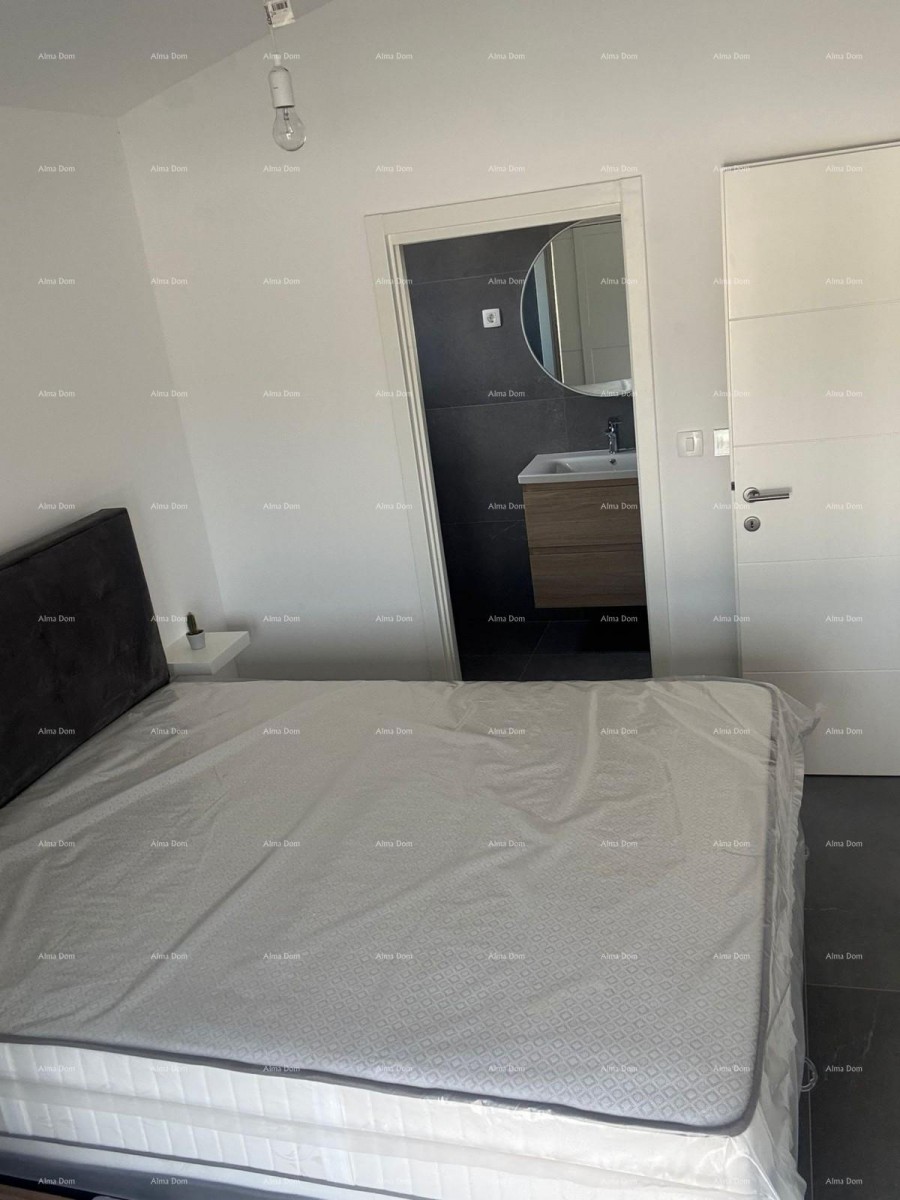 Vendita - casa bifamiliare con piscina riscaldata, nei dintorni di Poreč! 11