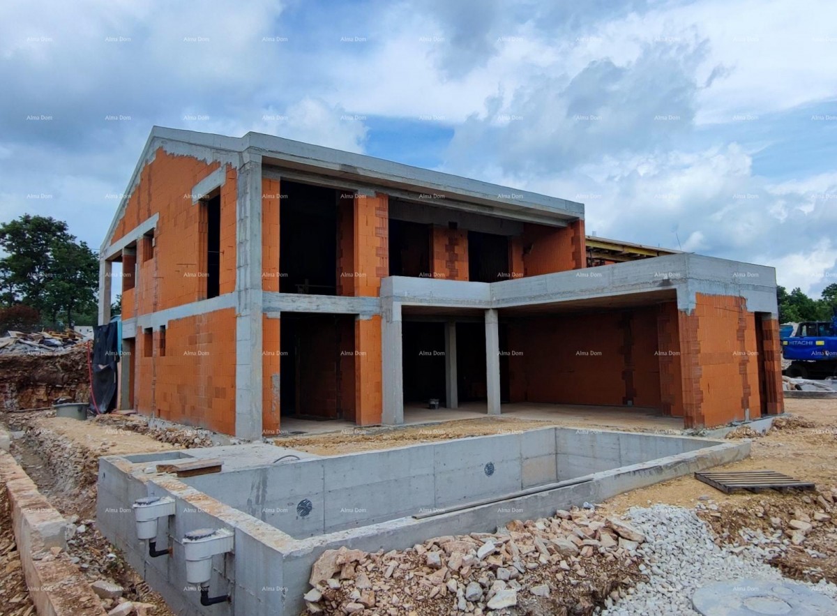 Продается дуплексный дом в тихом районе недалеко от Водняна. 12