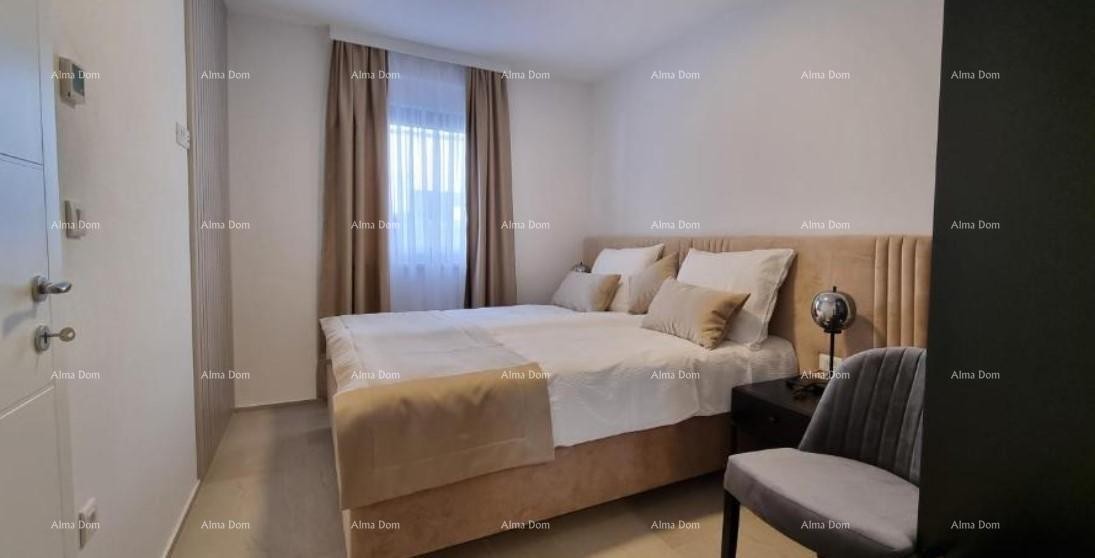 Predivan stan u Medulinu sa garažom. Blizina mora i plaže cca 500 metara. 28