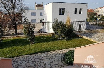 Medulin, house with 3 apartments and a swimming pool! 200 meters to the sea and beaches!