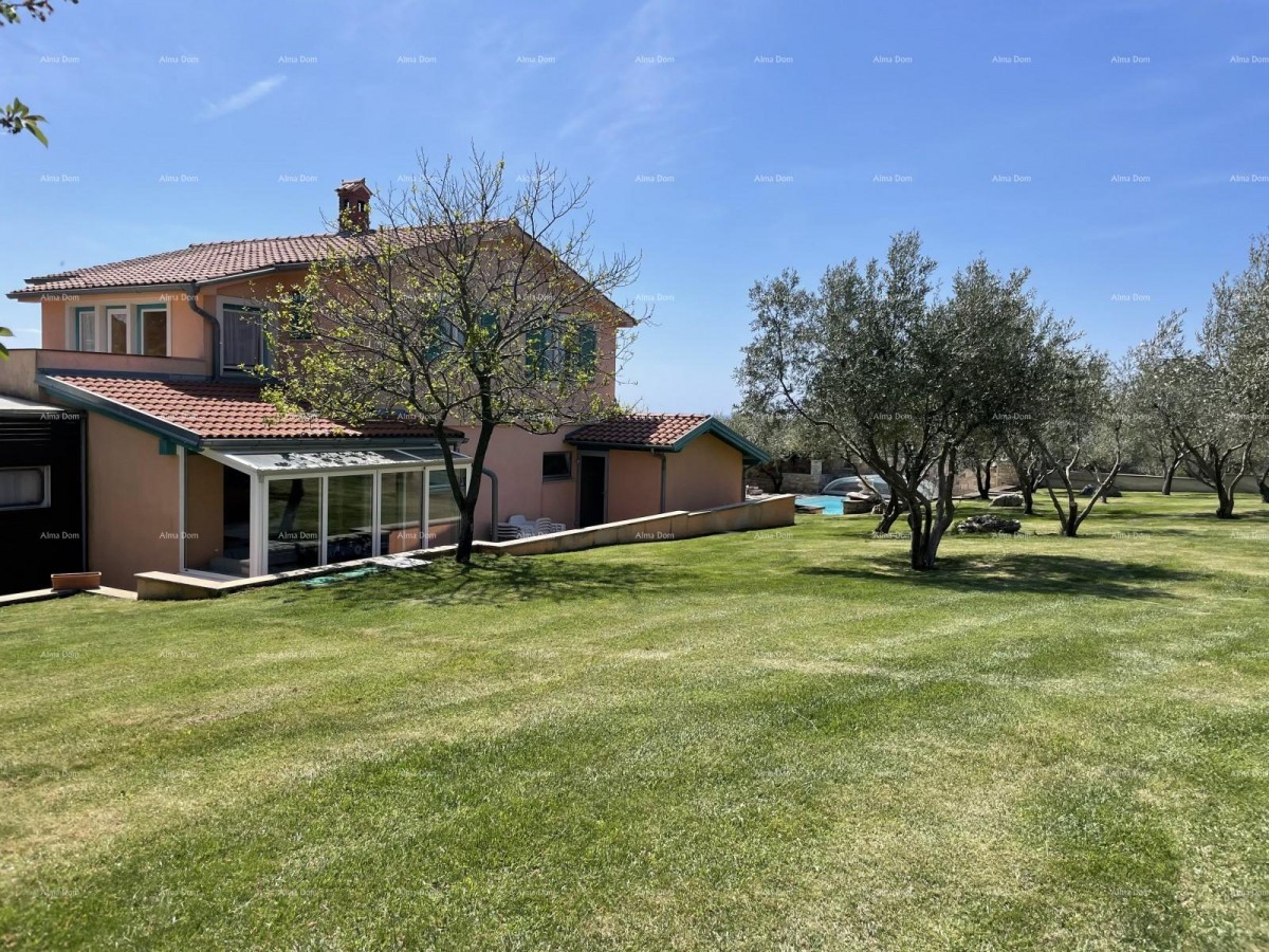 Prodaje se vila, blizina Marčane. 6