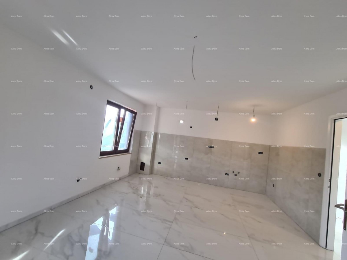 Пореч – семейный дом с двумя жилыми единицами 14