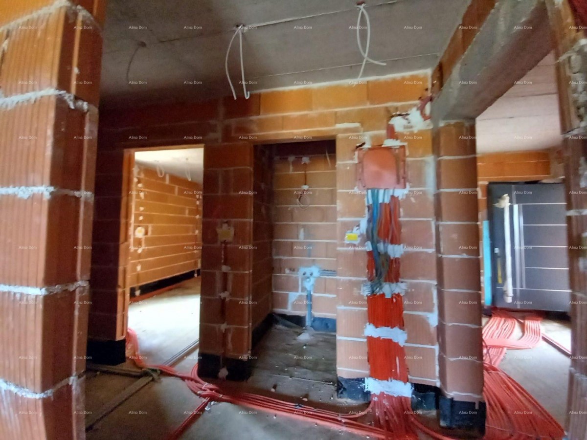 Лижњан, На продажу фантастическая квартира на первом этаже 6