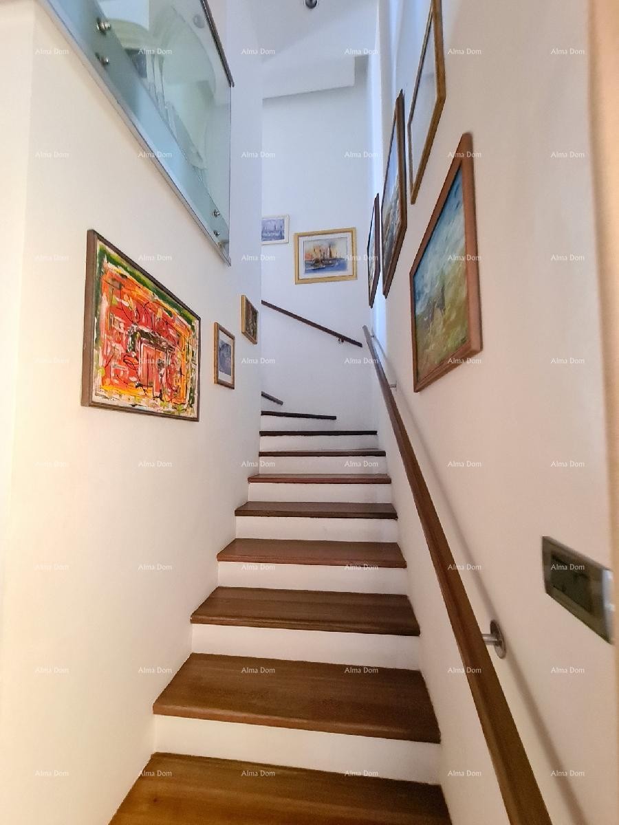 Баньоле, новая, современная отдельно стоящая вилла. 11