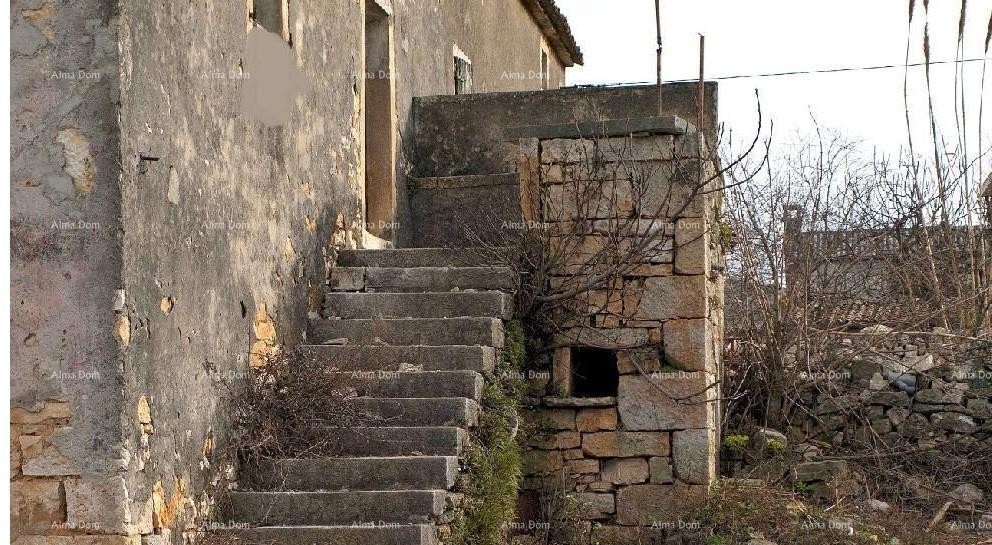 Authentic Istrian stone house for renovation, Višnjan 2