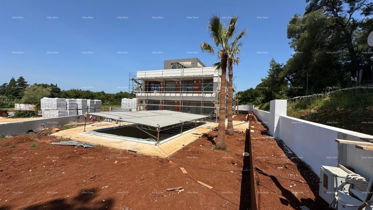 Prodaje se moderna vila u Rovinju 2