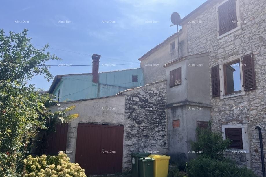 Na prodaju kamena kuća za renovaciju – okolica Buja 4