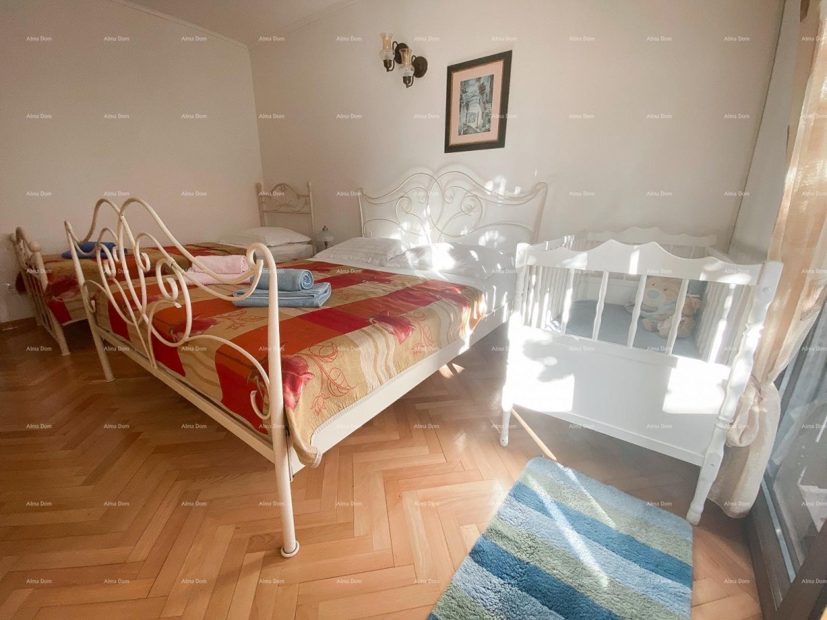 Beautiful villa with 6 apartments for sale in one of the best locations in Supetar, island of Brač! 35