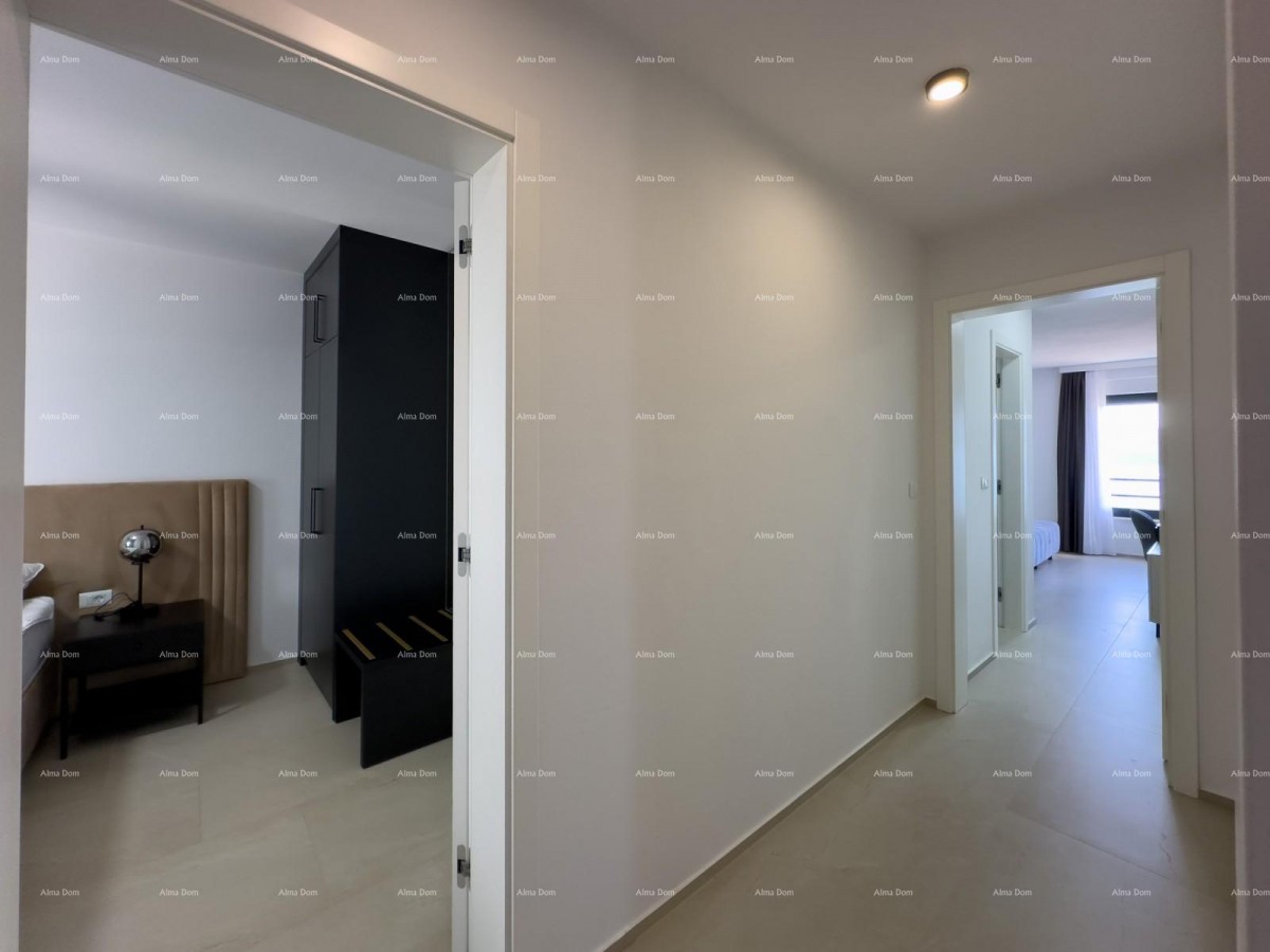 Predivan stan u Medulinu sa garažom. 100 METARA DO MORA I PLAŽE. 7