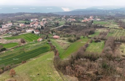 Građevinsko zemljište sa pravomoćnom dozvolom!