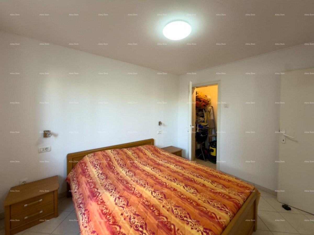 Pula – Casa con due unità abitative, a 50 m dal mare 37