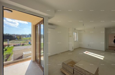 Prodajemo stan sa velikim vrtom i parkirnim mjestom, Barban!