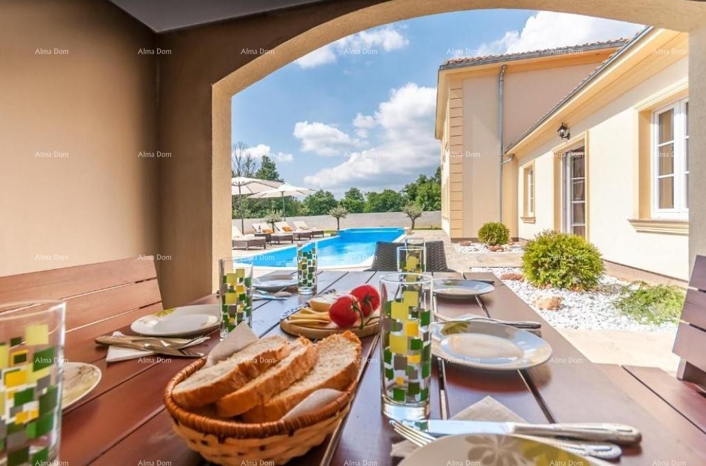 Villa with swimming pool for sale, near Barban 12