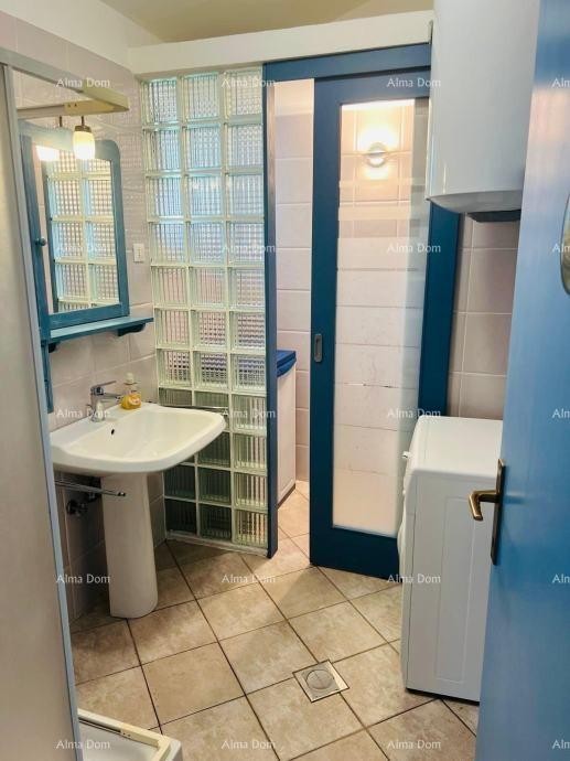 УМАГ – ОБОРУДОВАННАЯ КВАРТИРА 90 м², 30 м ОТ МОРЯ, С САДОМ И ВИДОМ НА МОРЕ 11