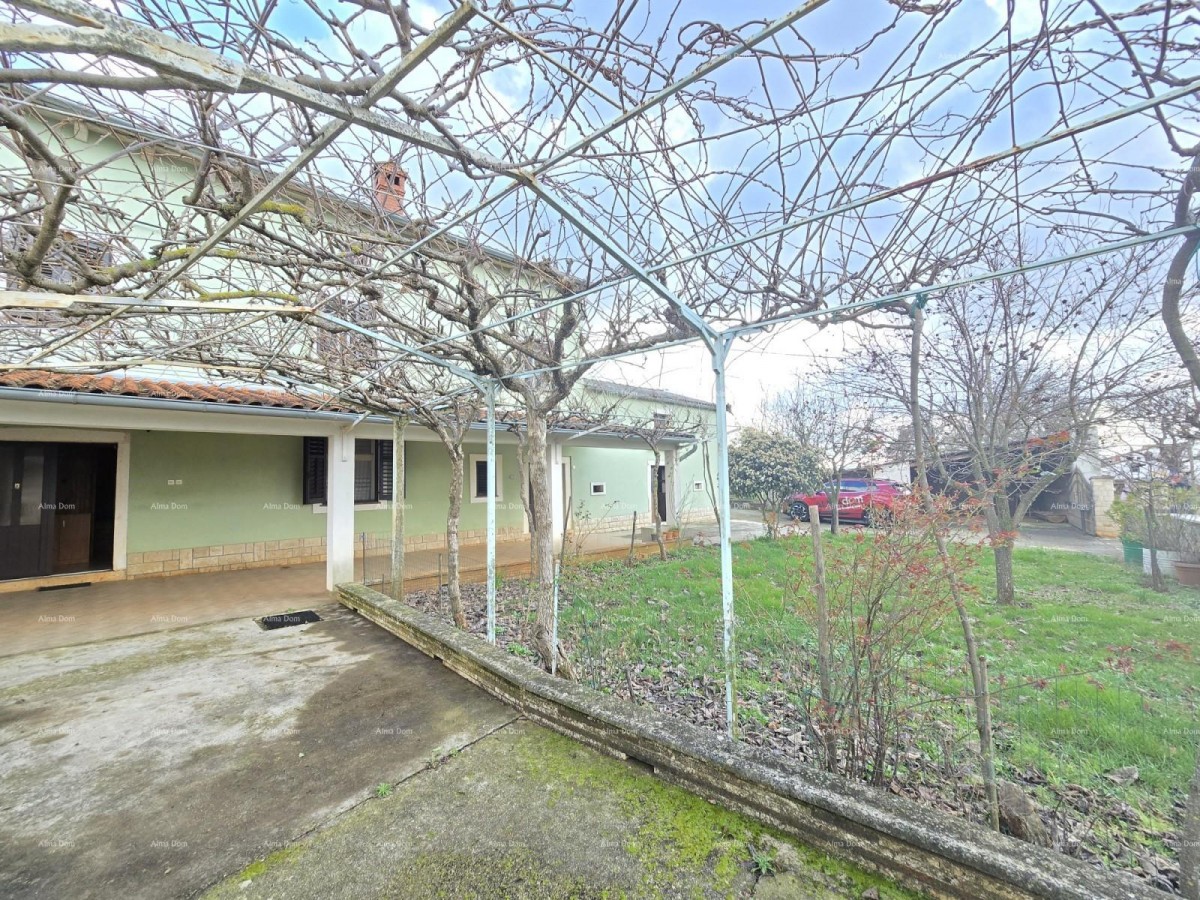 Аутентичное истарское имение недалеко от Жмина – дом с большим потенциалом! 24