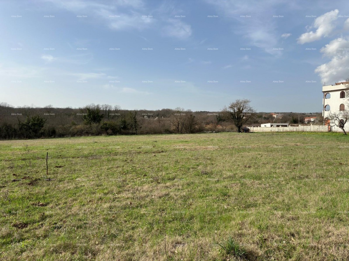 Продаем участок под застройку в Крнице. 3