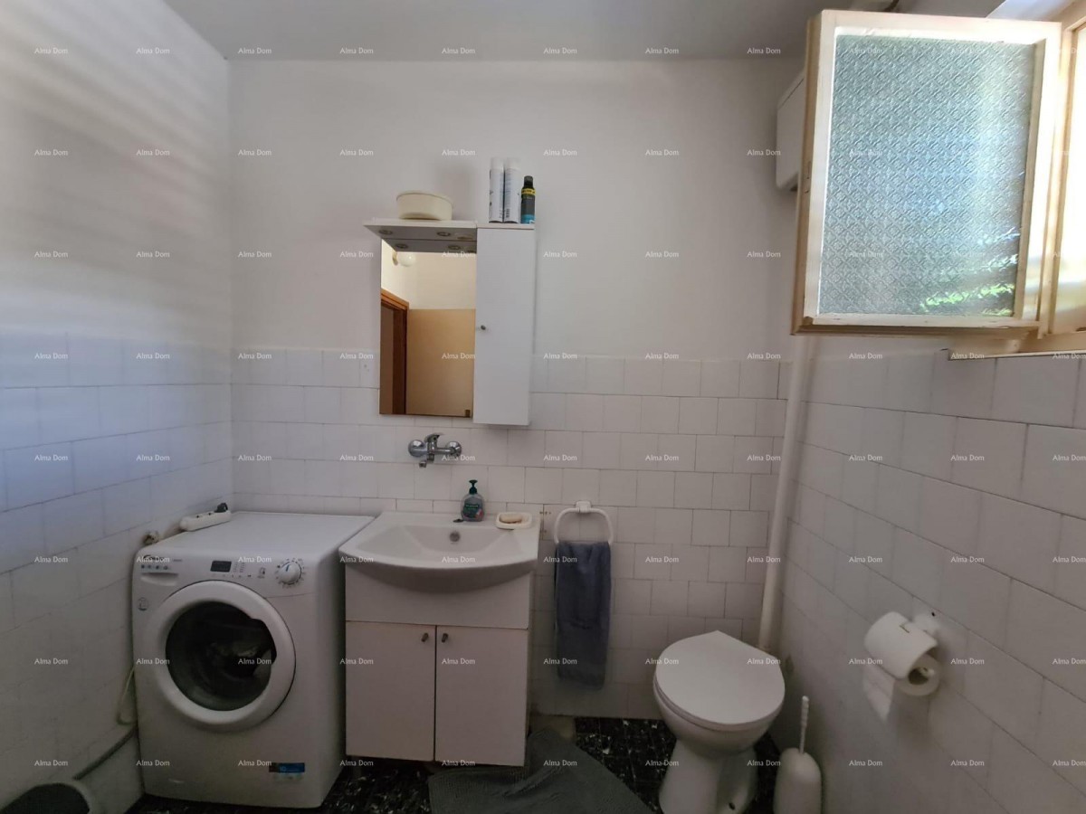 Продажа дома с двумя жилыми единицами, хозяйственным зданием и гаражом, Лижнян! 28