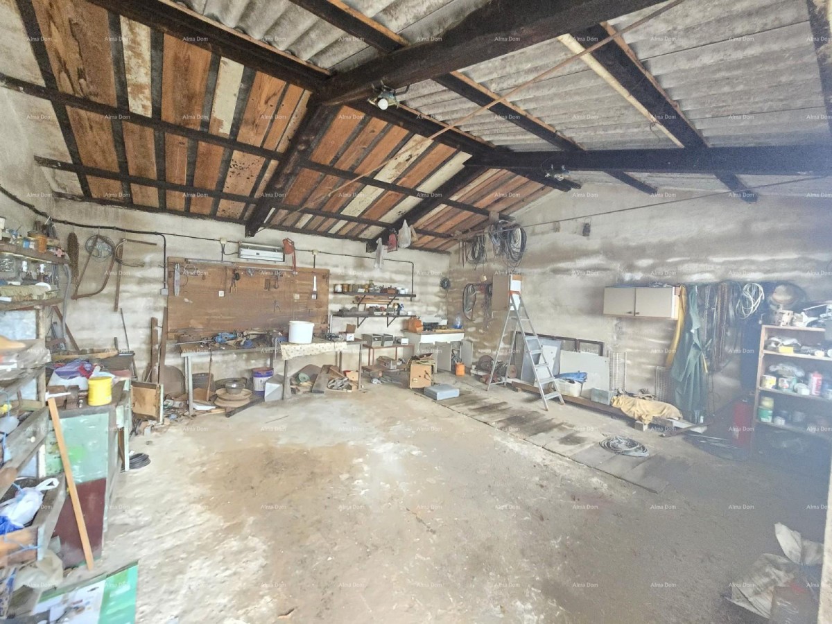 Аутентичное истарское имение недалеко от Жмина – дом с большим потенциалом! 32