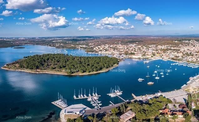 Medulin  -prodaja apartmanske kuće s 10 odvojenih stambenih jedninica! Blizina mora i plaža! 1