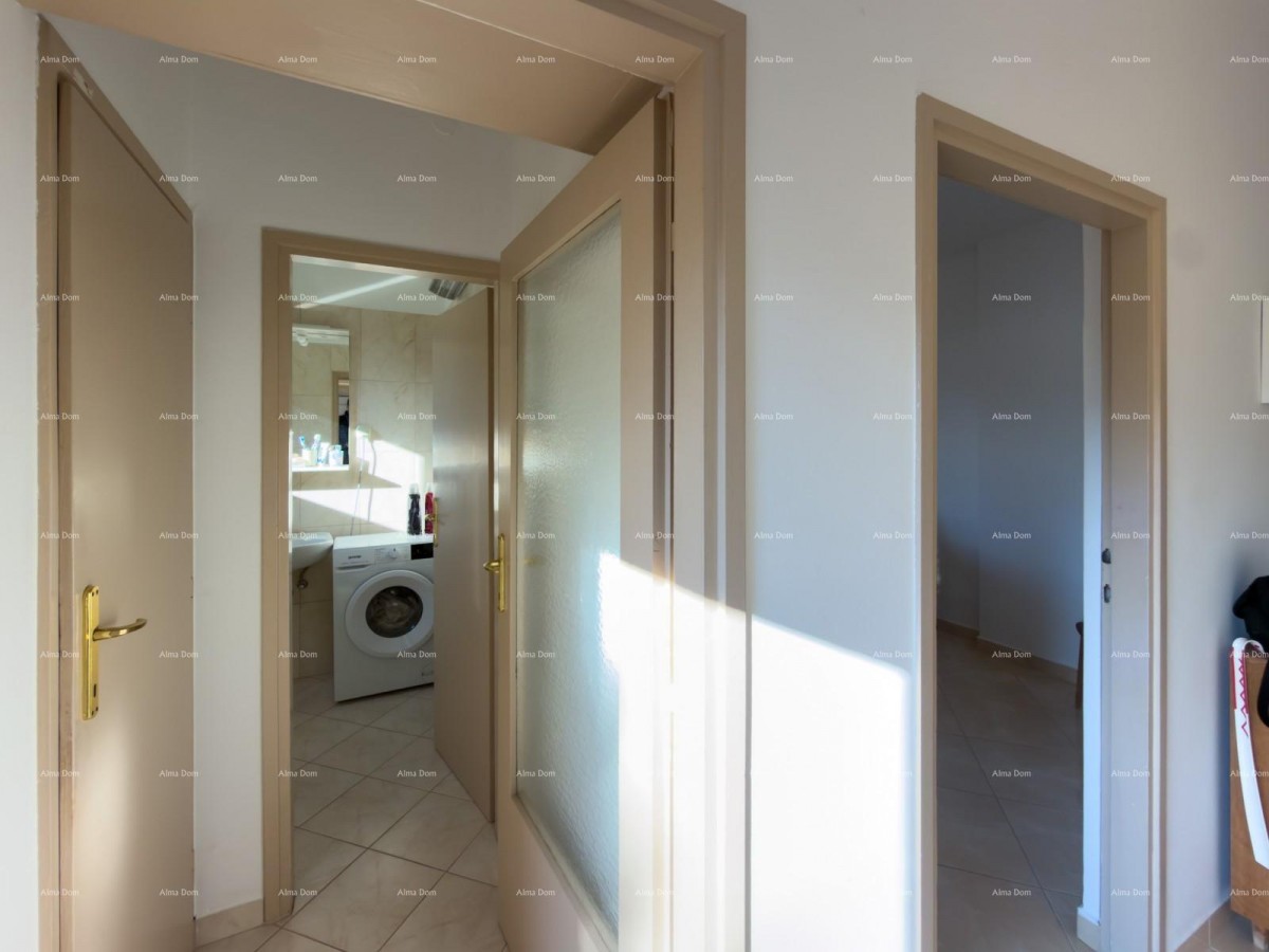 Pula – Casa con due unità abitative, a 50 m dal mare 15