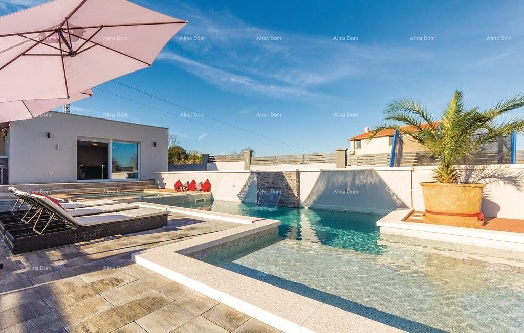 Beautiful villa for sale, Šišan! 28