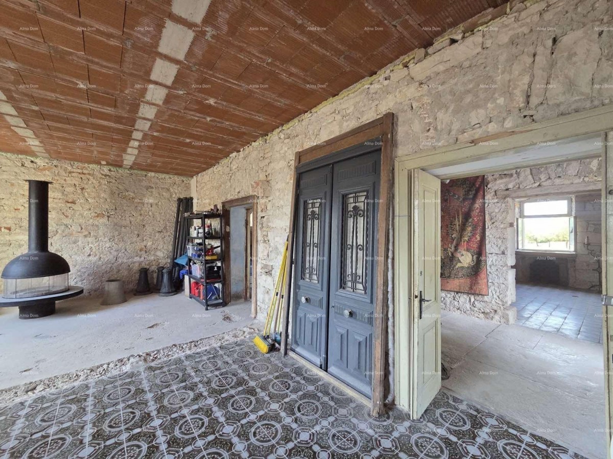 ДОМ В МУТВОРАНЕ – 300+ м² И УЧАСТОК 2.980 м² 4