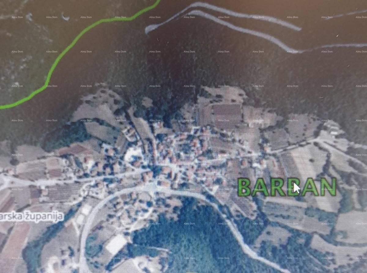 Građevinsko zemljište s projektom vile s bazenom, Rebići. 10