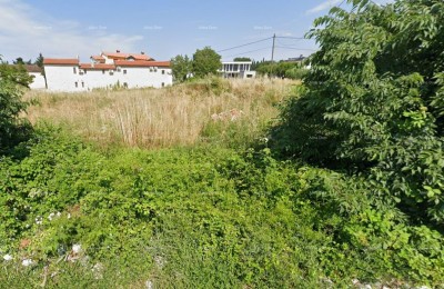 Land for Sale – 565 m² with Building Permit and Sea View