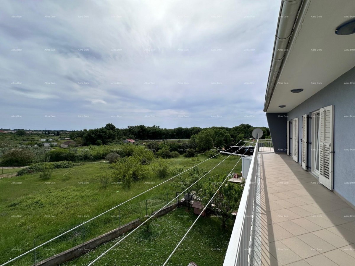 Продаем квартиру в тихом месте Бусолера. 16