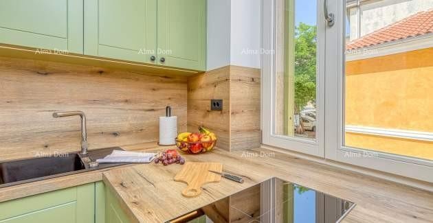 Vendesi una bella palazzina con tre appartamenti nel centro, Orsera! 13