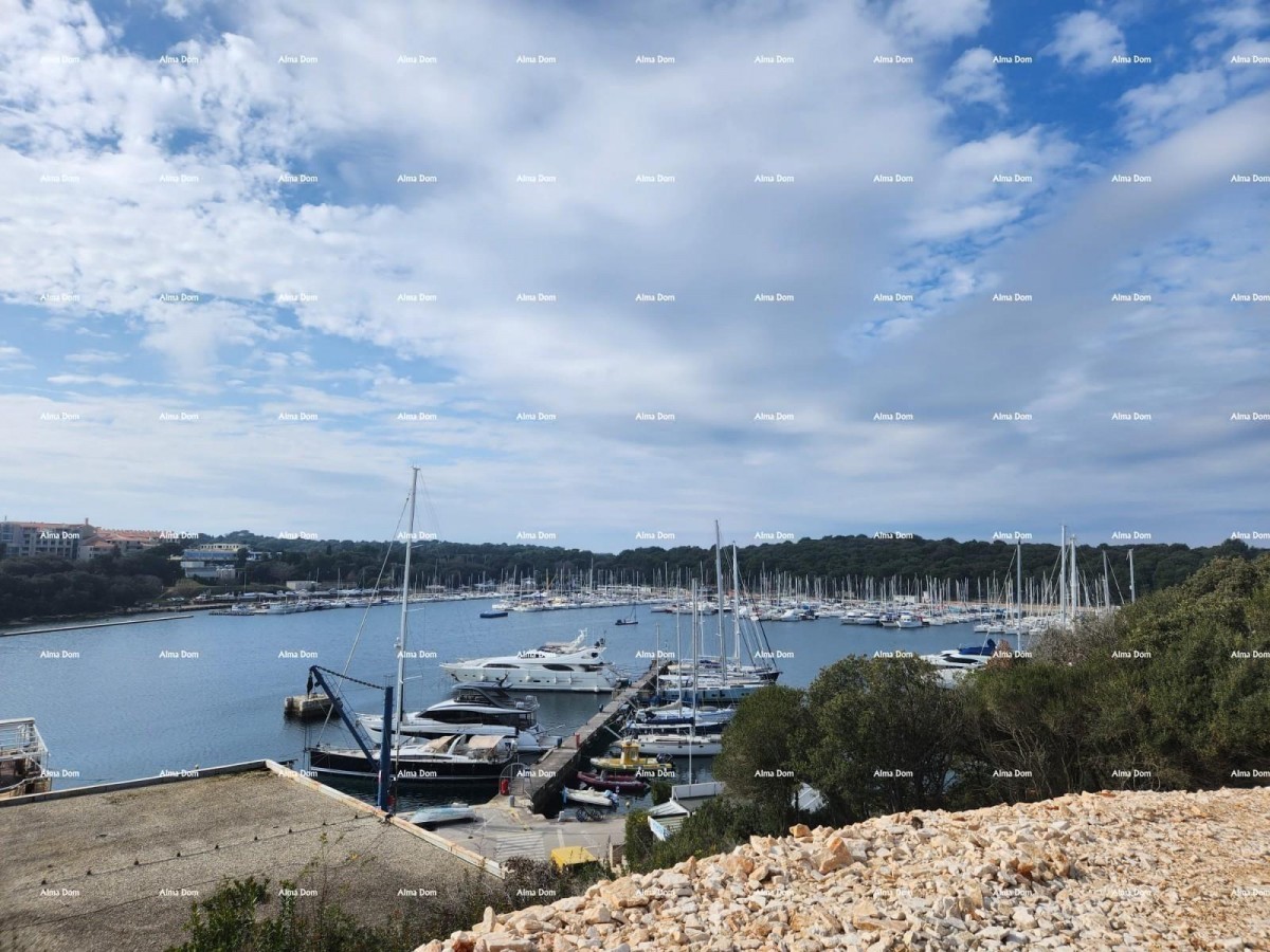 Sale of Modern Apartments in an Exclusive Building with a View of the Marina, Pula! 14