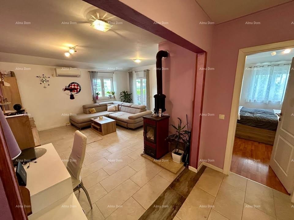 For sale: apartment – 65 m², Novigrad 14