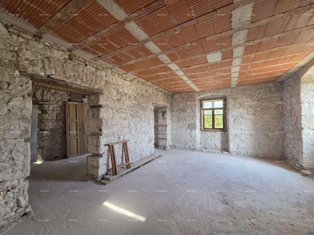 ДОМ В МУТВОРАНЕ – 300+ м² И УЧАСТОК 2.980 м² 11