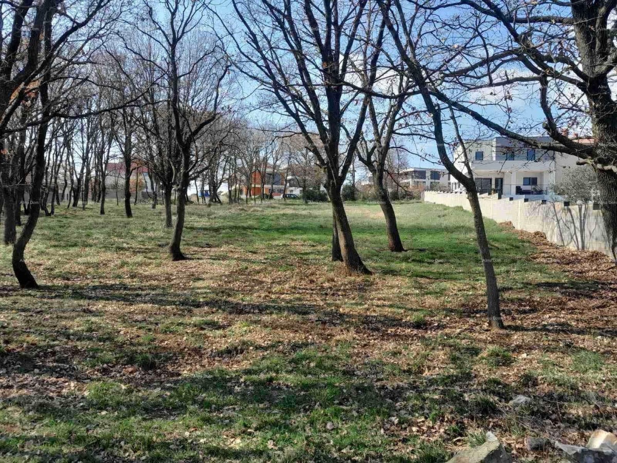 Medulin – Building Land 1,058 m², 450 m from the Sea 1