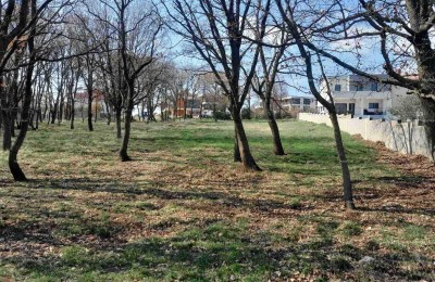 Medulin – Građevinsko zemljište 1.058 m², 450 m od mora