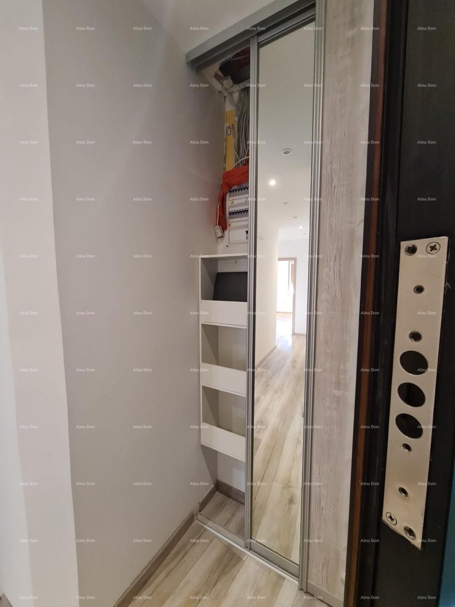 Pula – renoviran dvosobni stan v centru, 72,83 m² 13