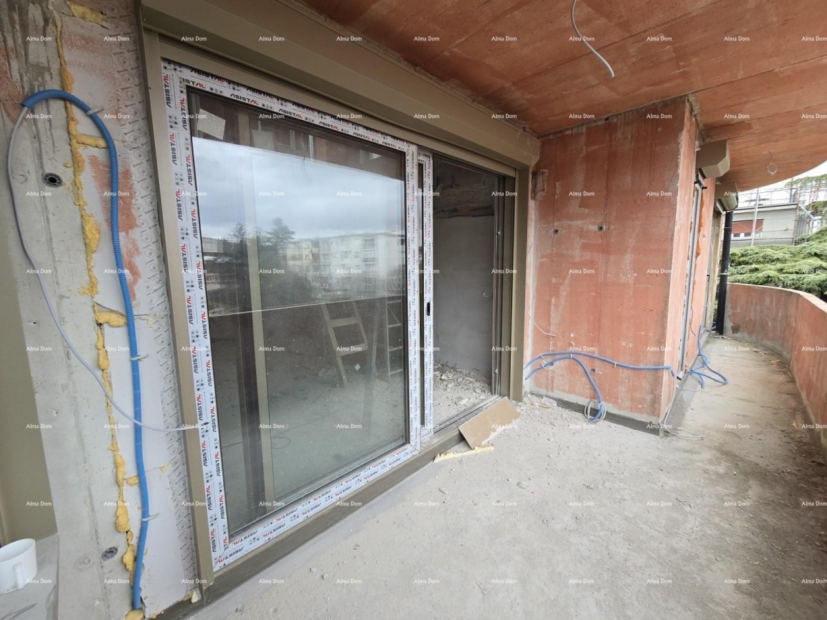 Poreč, residential and commercial building under construction with apartments and underground garages 19